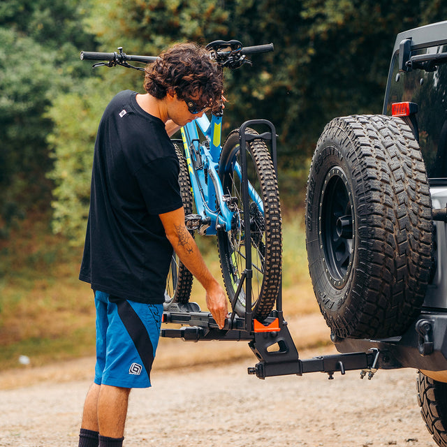 Hollywood Crosstrack 2: 2 Bike, 2"