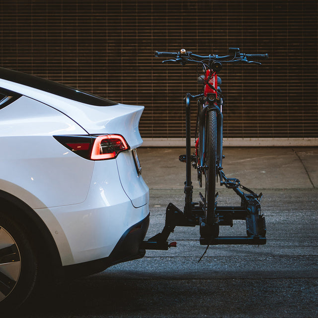 Hollywood Destination E: 2 Bike, 2"